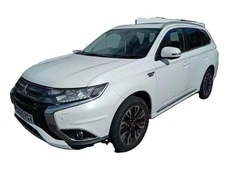 Used Mitsubishi Outlander P-HEV 200 HP (147 kW) 2015 White Estate