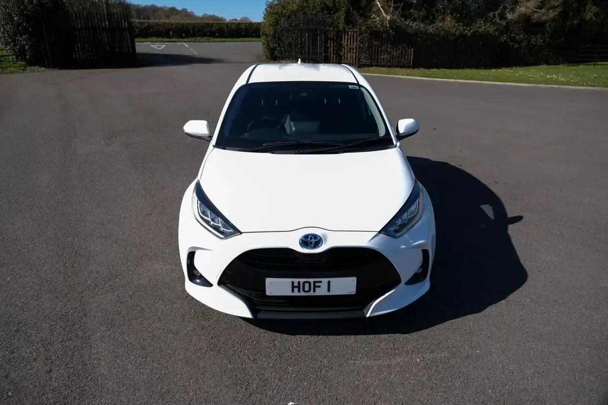 Used Toyota Yaris Design 2023 White Hatchback