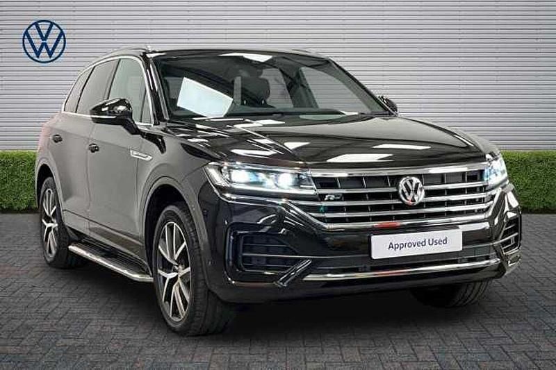 Used VW Touareg R-line 286 HP (210 kW) 2019 Tamarind brown SUV