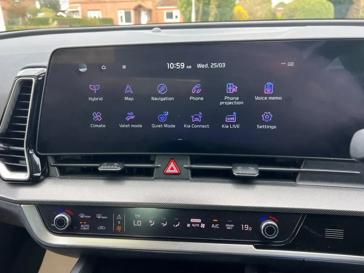 Begagnad Kia Sportage 207 HK (152 kW) 2025 Vit SUV