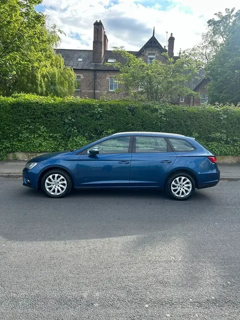 Used Seat Leon SE 2014 Blue Estate