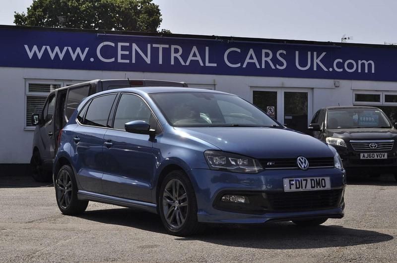Blue Used 2017 VW Polo R-line Hatchback | £7,495 (Fair price) - Image 1/4