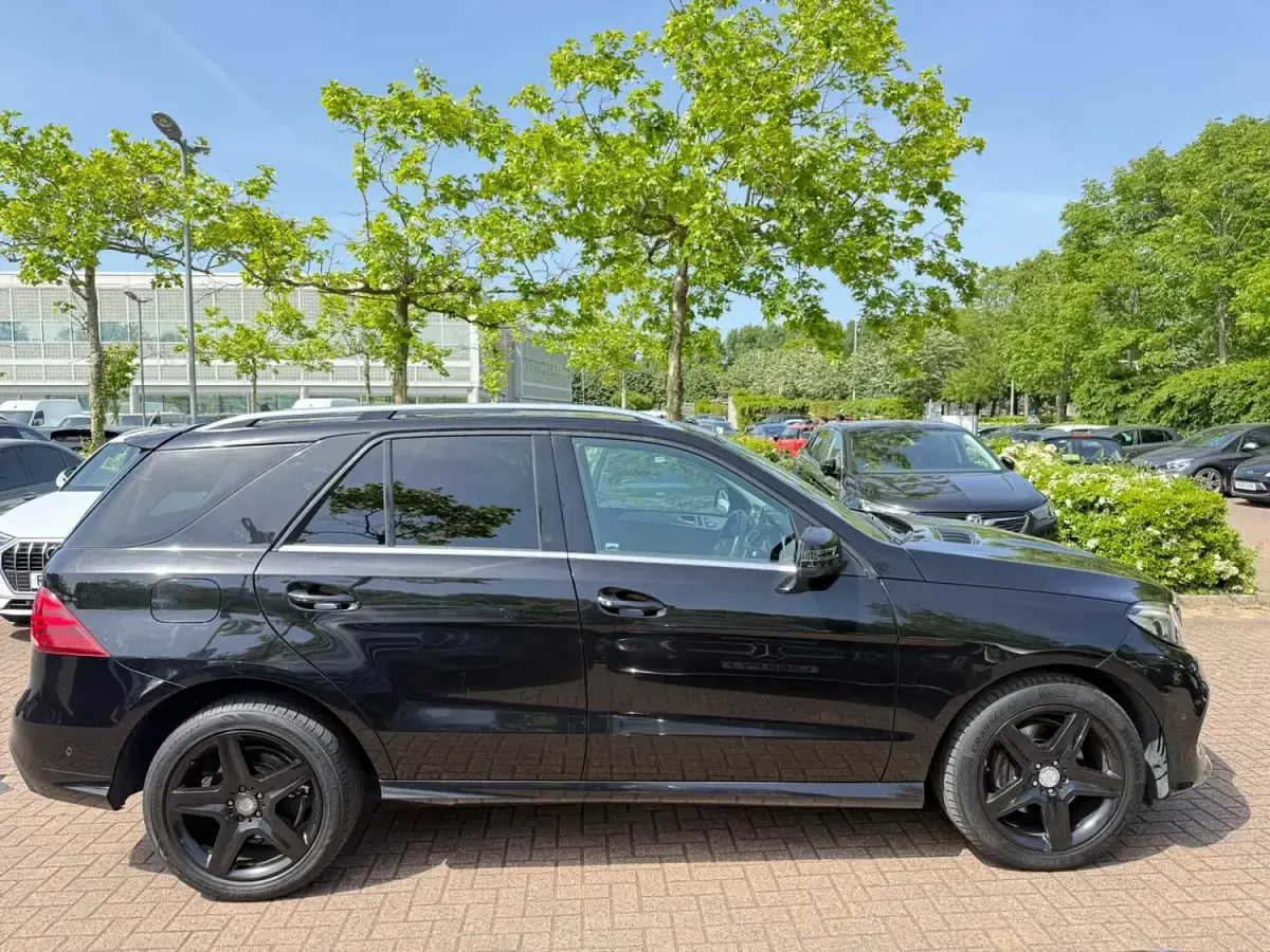 Used Mercedes GLE250 AMG line 2016 Black SUV