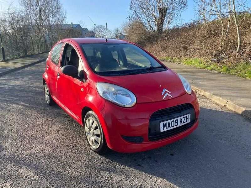 Used Citroën C1 68 HP (50 kW) 2009 Red Hatchback