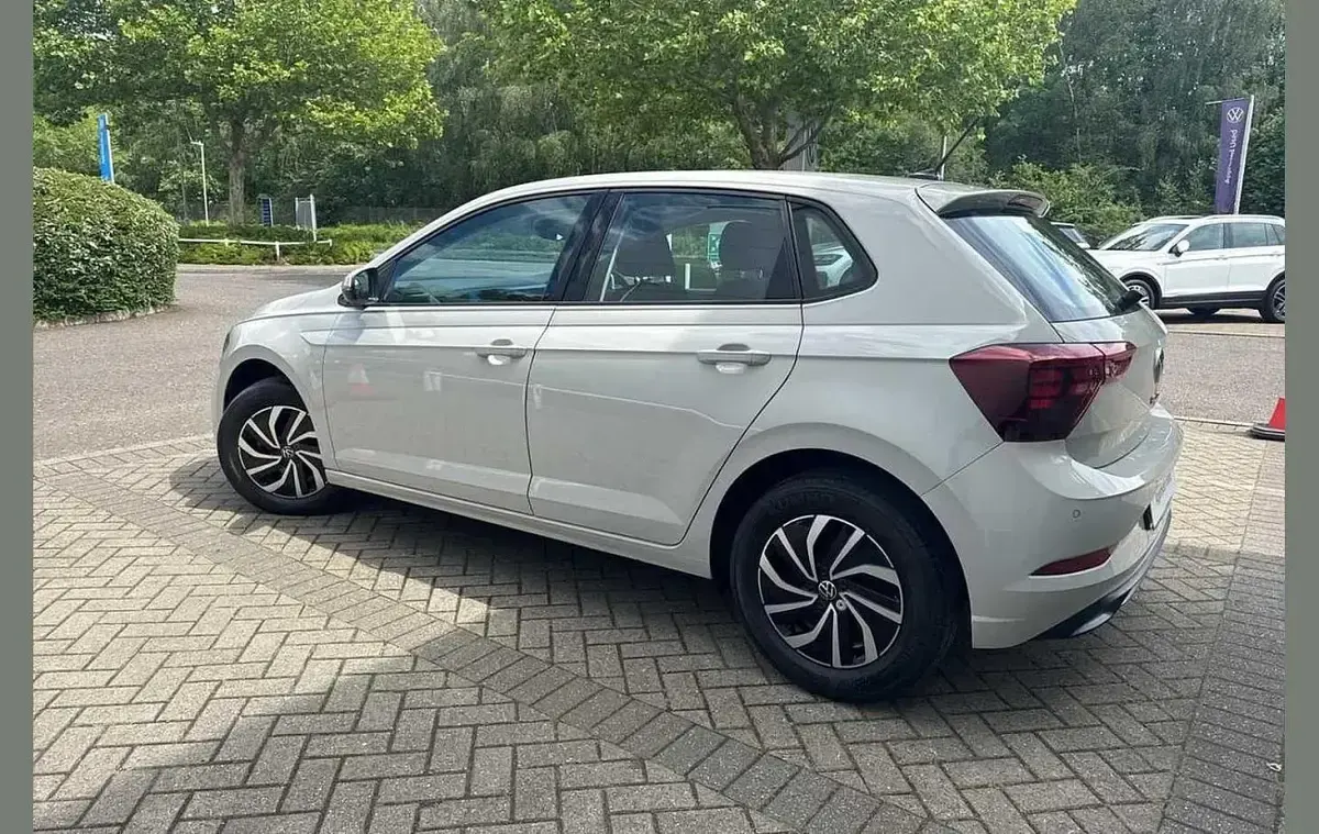 Used VW Polo Life 95 HP (69 kW) 2023 Grey Hatchback