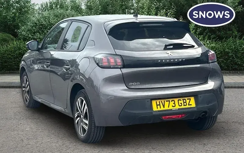 Used Peugeot 208 Active+ 102 HP (75 kW) 2023 Grey Hatchback