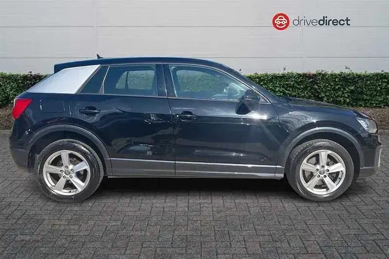 Used Audi Q2 Sport 116 HP (85 kW) 2017 Black SUV