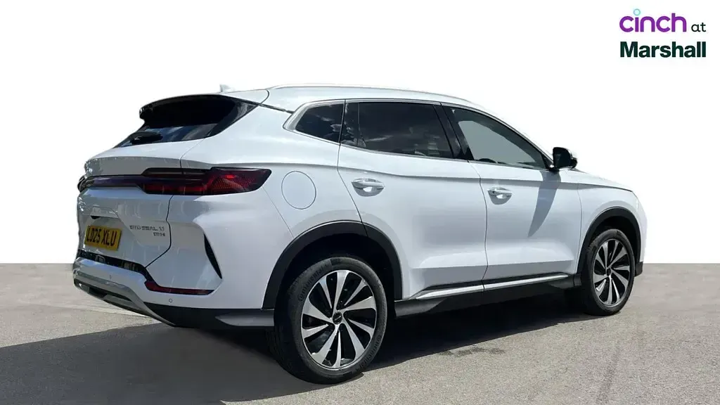 Used BYD Seal U 218 HP (160 kW) 2025 White SUV