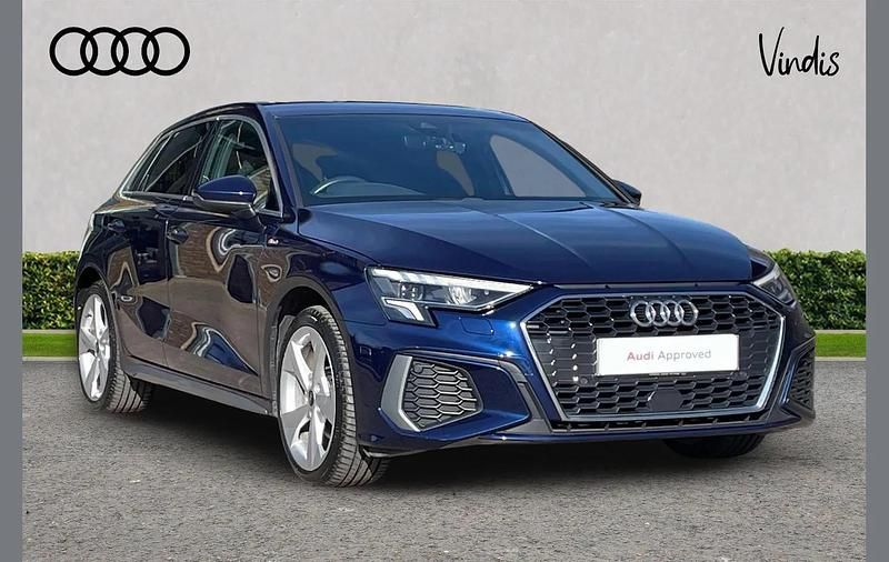 Used Audi A3 S-Line 147 HP (108 kW) 2021 Blue Sedan