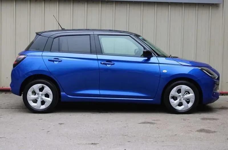 Novo Suzuki Swift 82 HP (60 kW) 2026 Azul Citadino