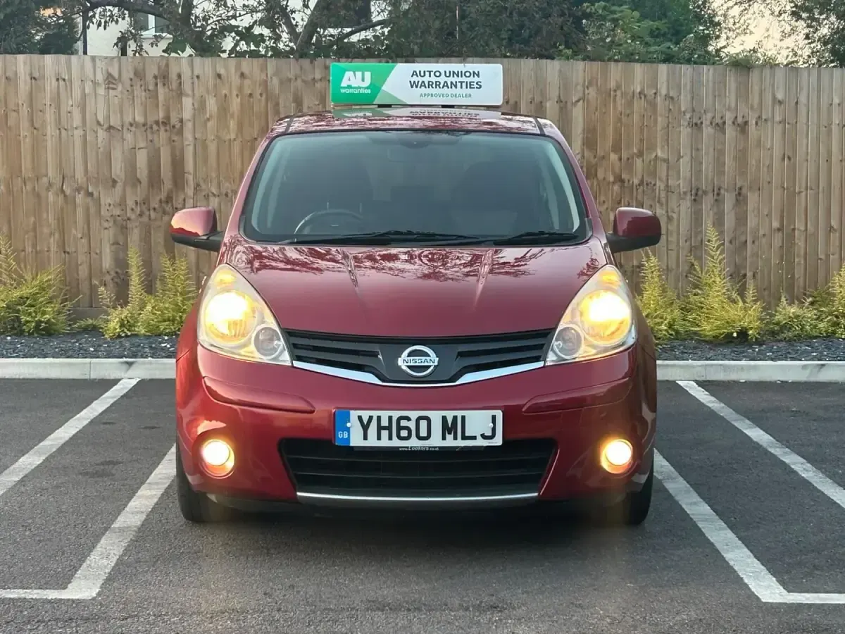 Used Nissan Note N-TEC 88 HP (64 kW) 2010 Red Hatchback