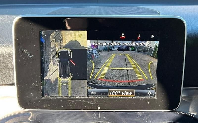 Used Mercedes GLC250 AMG Line Premium 204 HP (150 kW) 2018 Estate