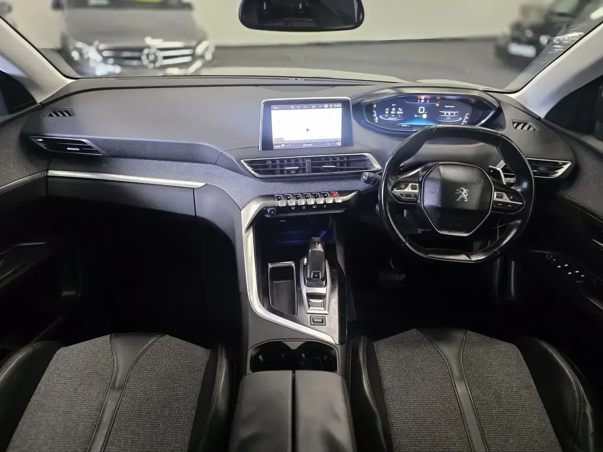 Used Peugeot 5008 Allure 2017 Grey SUV