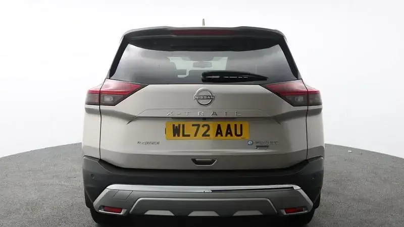 Used Nissan X-Trail Tekna 213 HP (156 kW) 2022 Silver SUV
