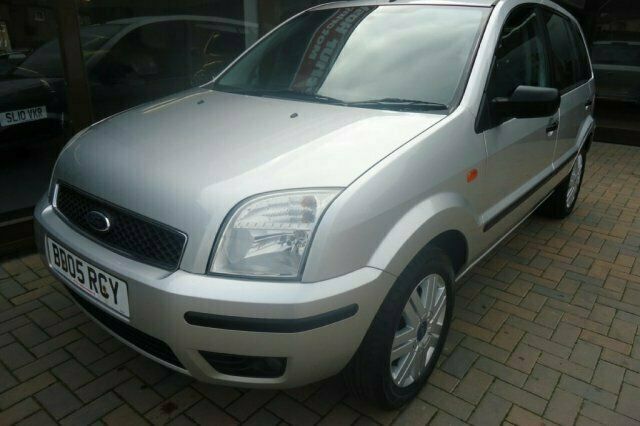 Used 2005 Ford Fusion Estate | £2,995 (A bit pricey) - Image 1/4