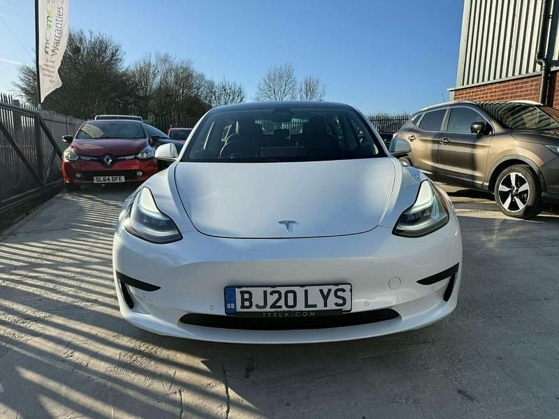 Used Tesla Model 3 Standard Range 239 kW (325 HP) 2020 White Sedan