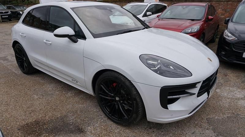 Used Porsche Macan 2021 White SUV