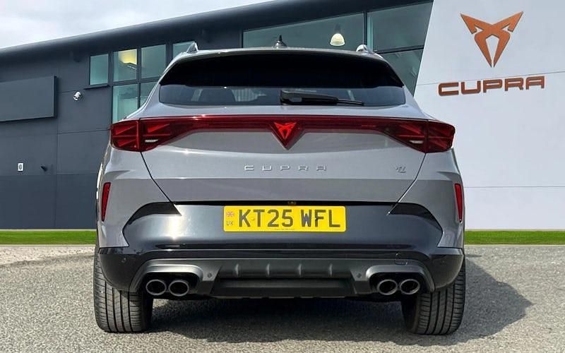 Used Cupra Formentor VZ3 333 HP (244 kW) 2025 Grey SUV