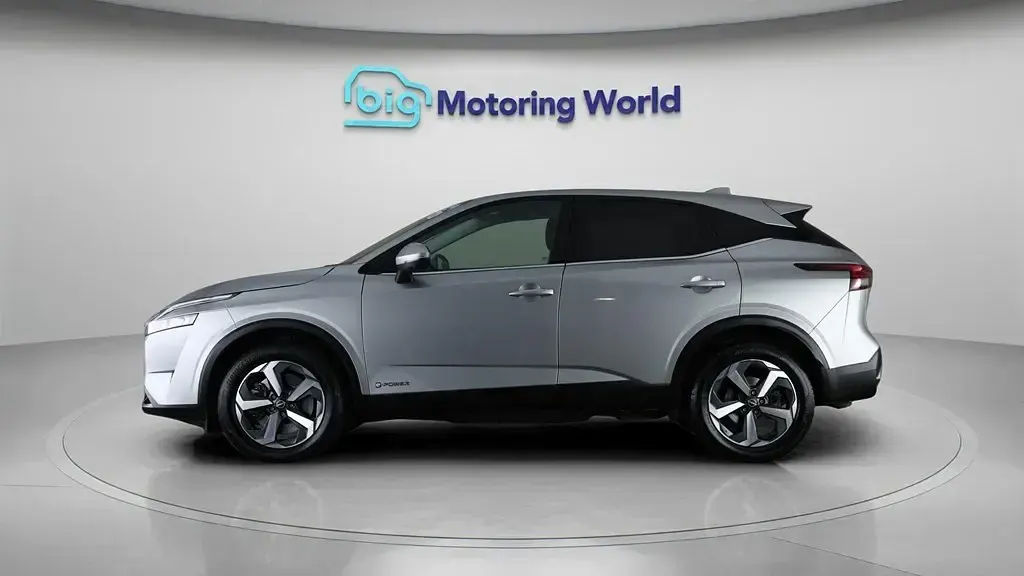 Used Nissan Qashqai N-Connecta 190 HP (139 kW) 2023 Silver SUV
