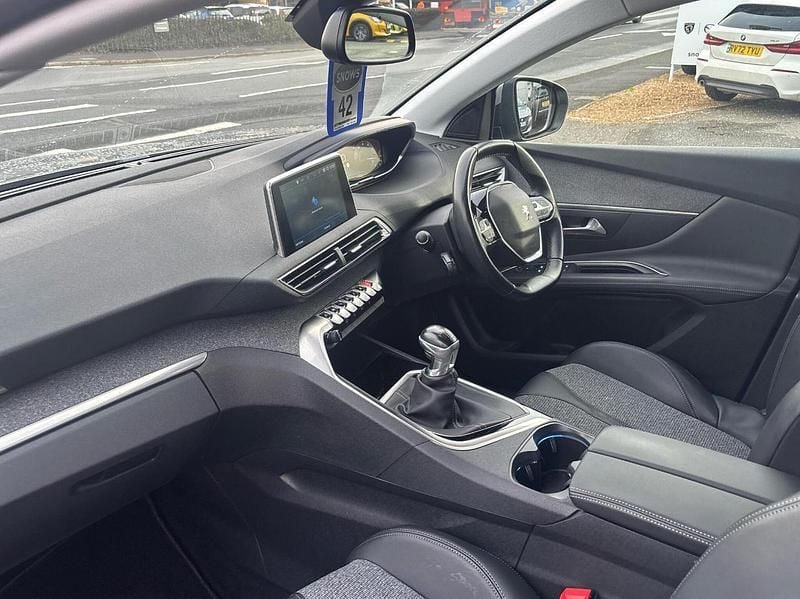 Grey Used 2019 Peugeot 3008 Allure SUV | £13,879 (Fair price) - Image 1/4