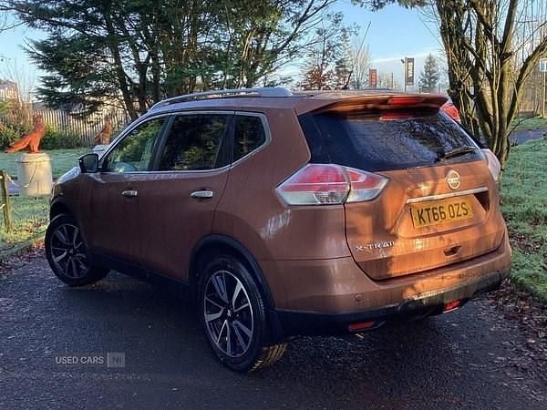 Used Nissan X-Trail N-TEC 130 HP (95 kW) 2017 Orange SUV