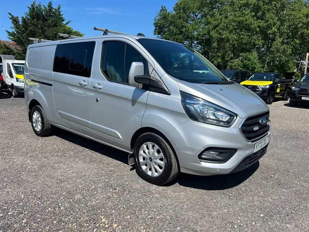 Used Ford Transit Custom Limited 130 HP (95 kW) 2022 Silver Van