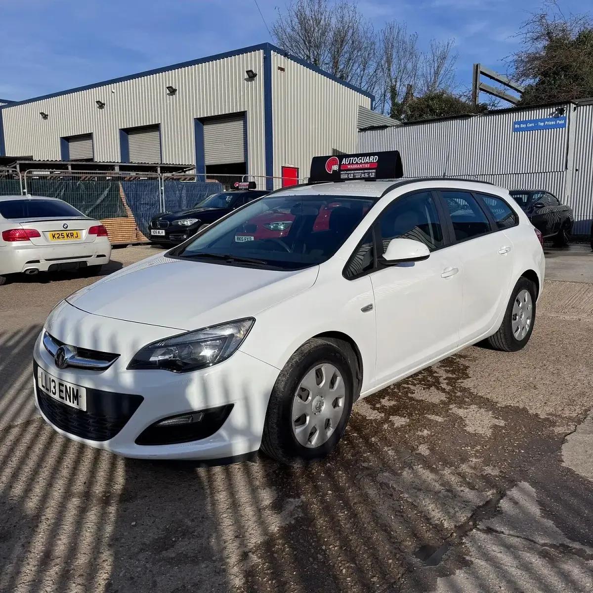 Usado Vauxhall Astra S 2013 Blanco Familiar
