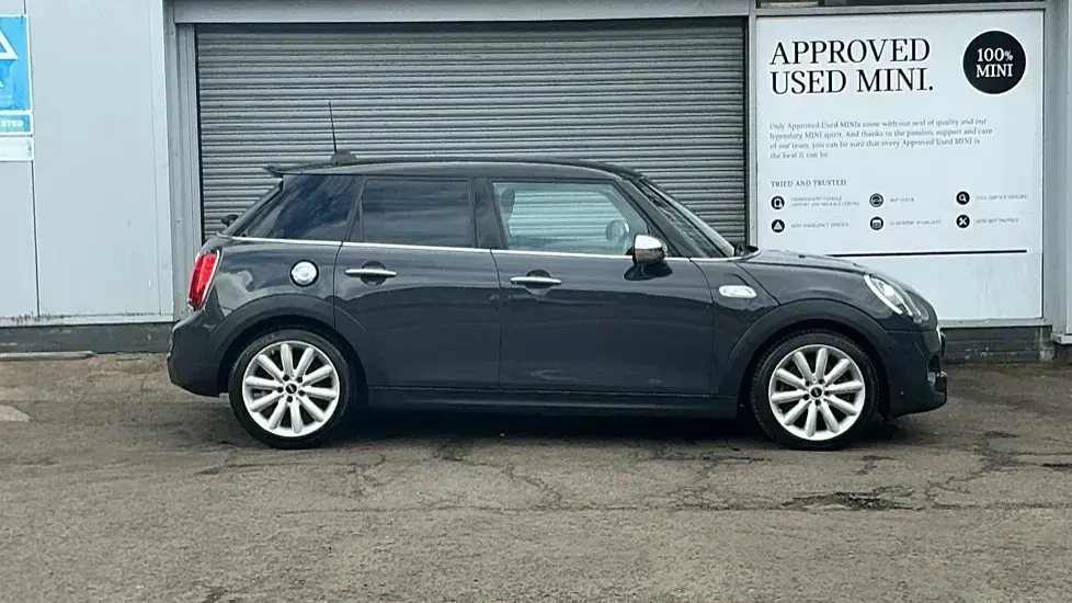 Used Mini Cooper S Hatch 189 HP (139 kW) 2018 Grey Hatchback