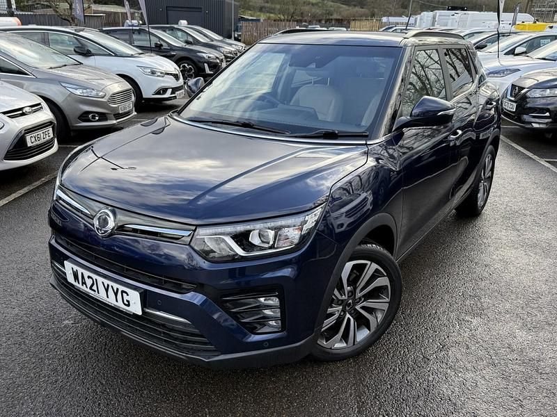 Used Ssangyong (KGM) Tivoli 163 HP (119 kW) 2021 Blue SUV