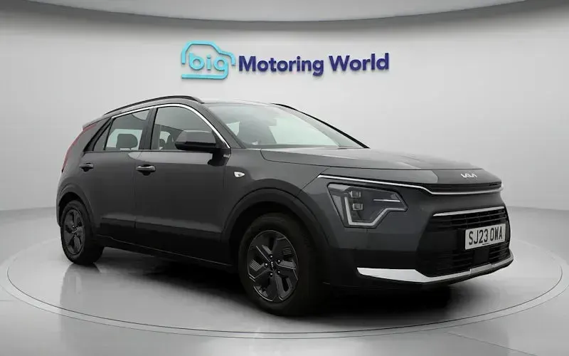 Used Kia Niro 141 HP (103 kW) 2023 Grey SUV