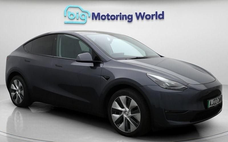 Used 2025 Tesla Model Y Long Range AWD SUV | £22,800 (Super price) - Image 1/4