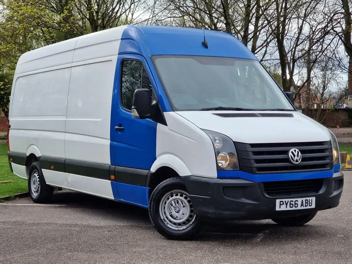 Usado VW Crafter 163 HP (119 kW) 2016 Branco Van