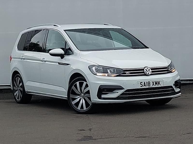 White Used 2018 VW Touran R-line MPV | £16,998 (Fair price) - Image 1/4