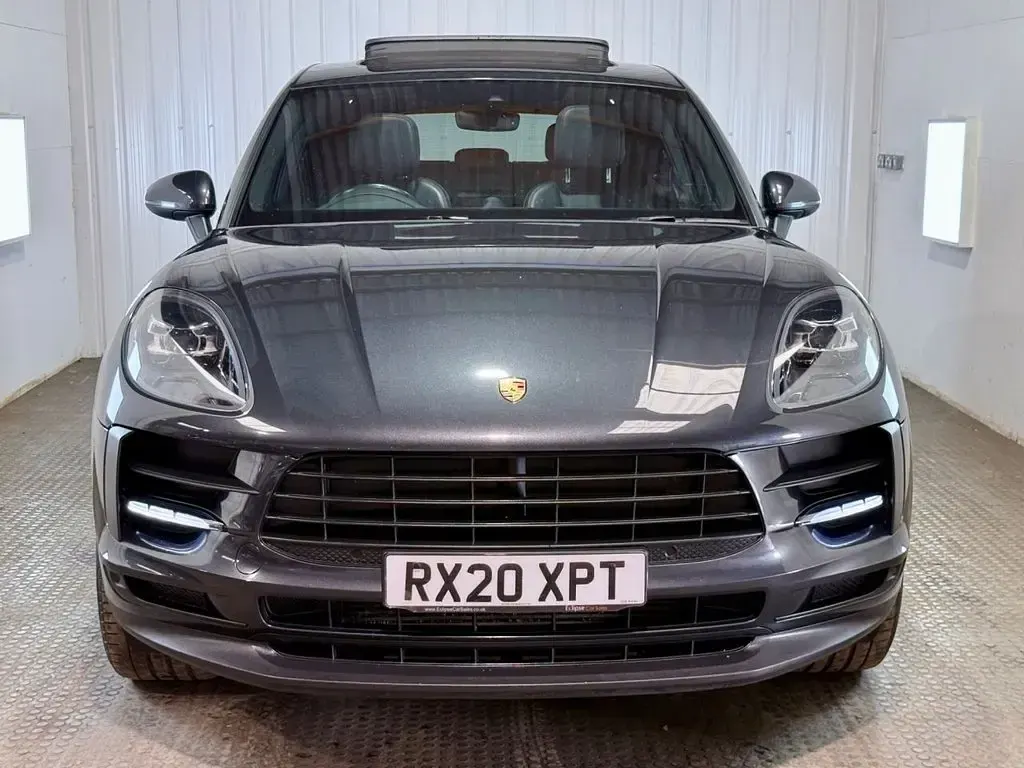 Used Porsche Macan 252 HP (185 kW) 2020 Grey SUV