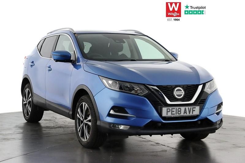 Blue Used 2018 Nissan Qashqai N-Connecta SUV | £13,849 (Fair price) - Image 1/4