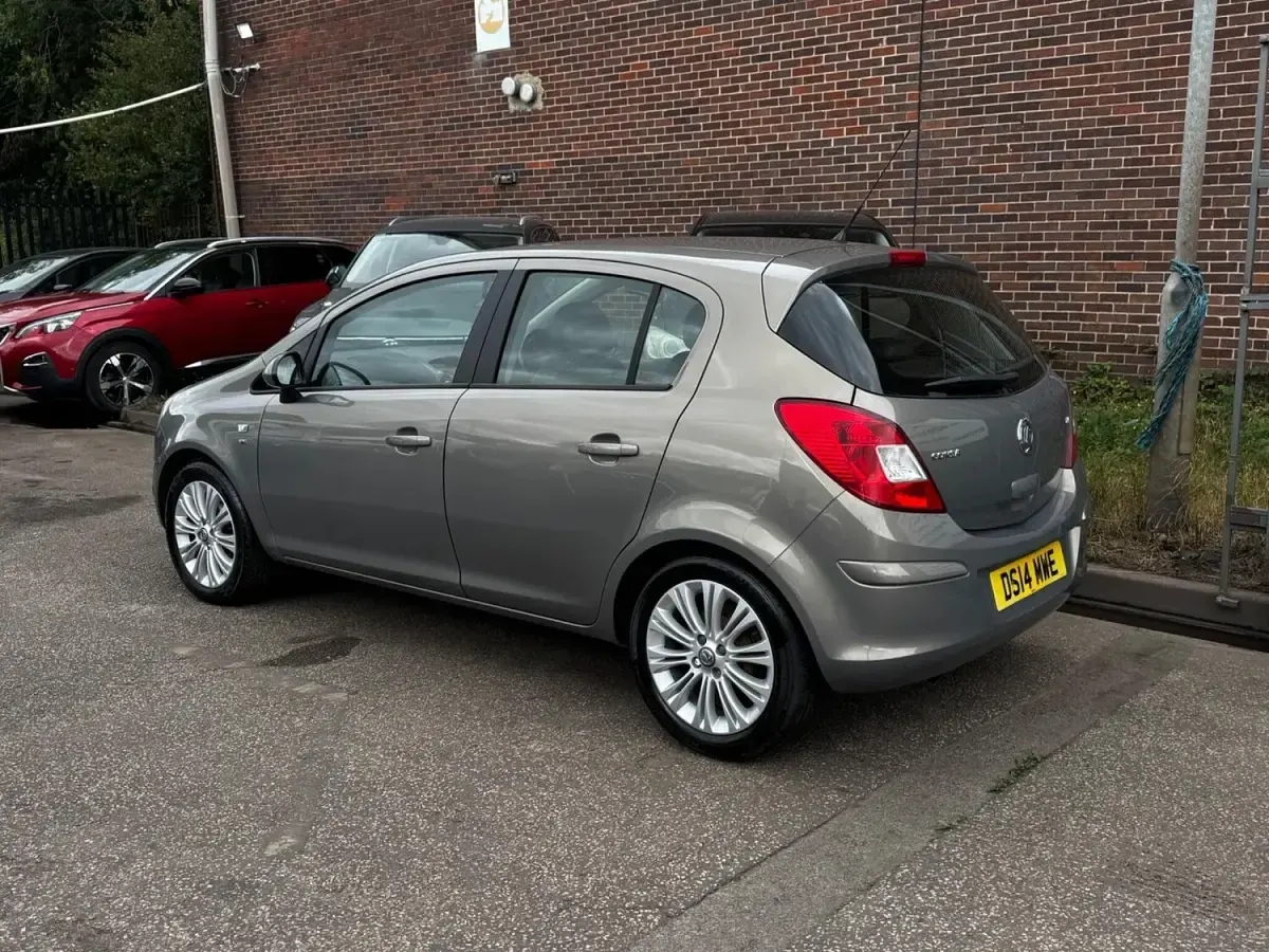 Used Vauxhall Corsa 2014 Brown Hatchback
