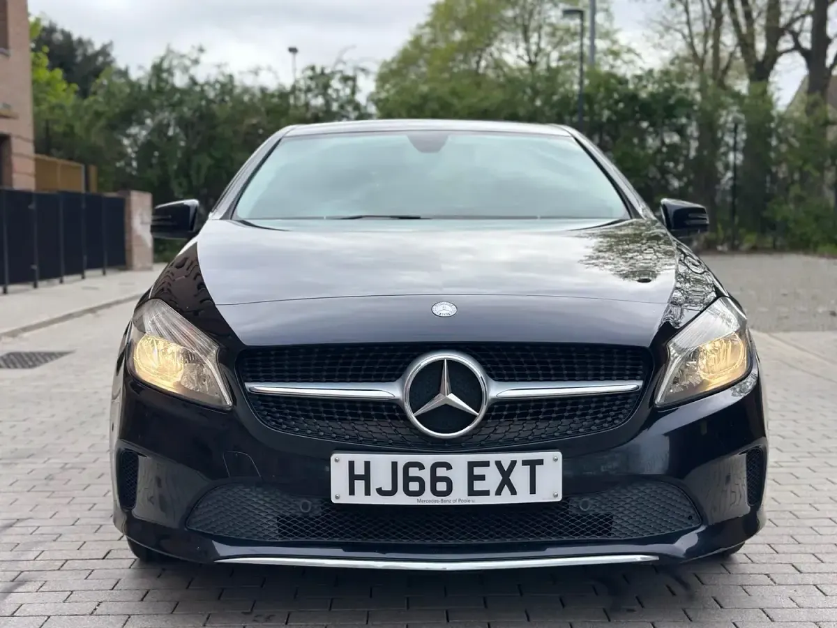 Used Mercedes A180 Executive 2016 Black Hatchback