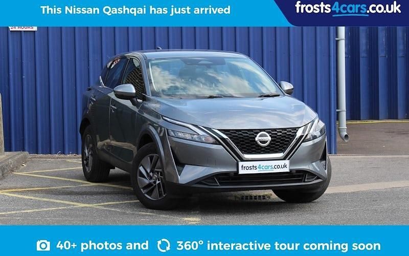 Grey Used 2022 Nissan Qashqai Acenta Premium SUV | £16,495 (Good price) - Image 1/4