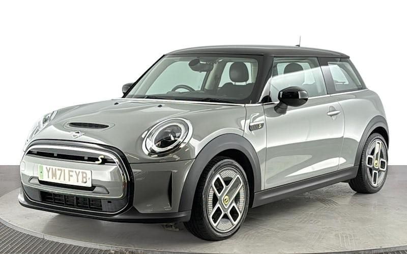 Used Mini Cooper Level 1 135 kW (184 HP) 2023 Hatchback