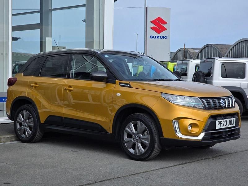 Used Suzuki Vitara SZ-T 116 HP (85 kW) 2023 Yellow SUV