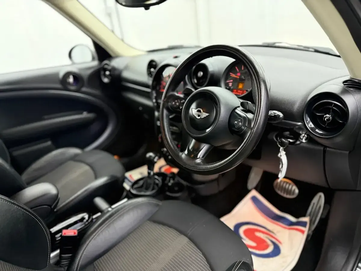 Used Mini Cooper SD 2015 Black Hatchback
