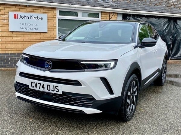 White Used 2024 Vauxhall Mokka S SUV | £16,999 (Fair price) - Image 1/1
