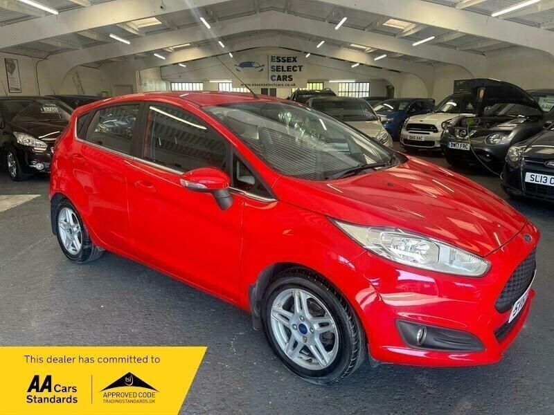 Red Used 2013 Ford Fiesta Zetec Hatchback | £3,500 (A bit pricey) - Image 1/4