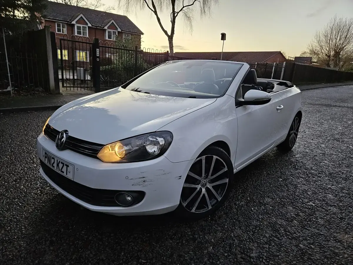 Used VW Golf Cabriolet GT 140 HP (102 kW) 2012 White Cabriolet