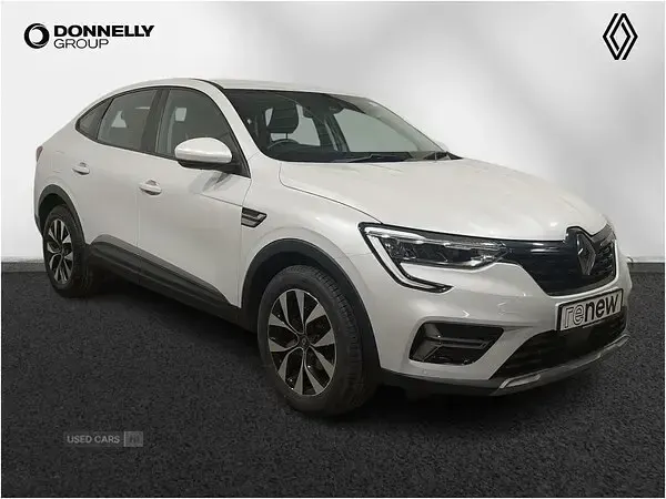 Used Renault Arkana Iconic 138 HP (101 kW) 2022 White  SUV