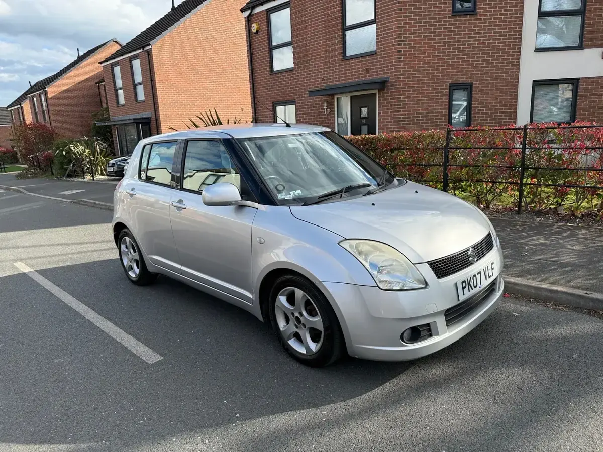 Used Suzuki Swift GLX 102 HP (75 kW) 2007 Silver Hatchback
