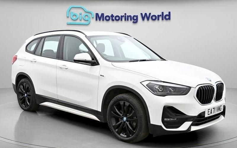 Used BMW X1 Sport Line 221 HP (162 kW) 2021 White SUV