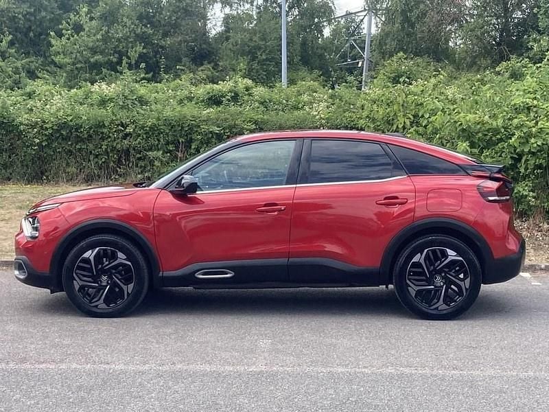 Used Citroën C4 PureTech 155 HP (114 kW) 2021 Red Hatchback