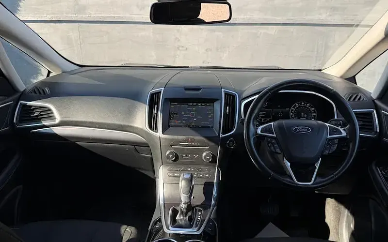 Used Ford S-MAX Titanium 150 HP (110 kW) 2018 MPV