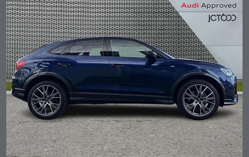 Used Audi Q3 Black Edition 150 HP (110 kW) 2025 Blue SUV